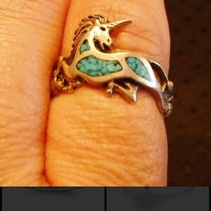 Vintage Sterling Silver Unicorn Ring with Crushed Turquoise Inlay